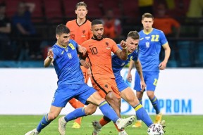 完美体育运营中心-乌克兰战胜北马其顿，欧预赛成绩不俗(欧洲杯小组赛乌克兰对北马其顿)